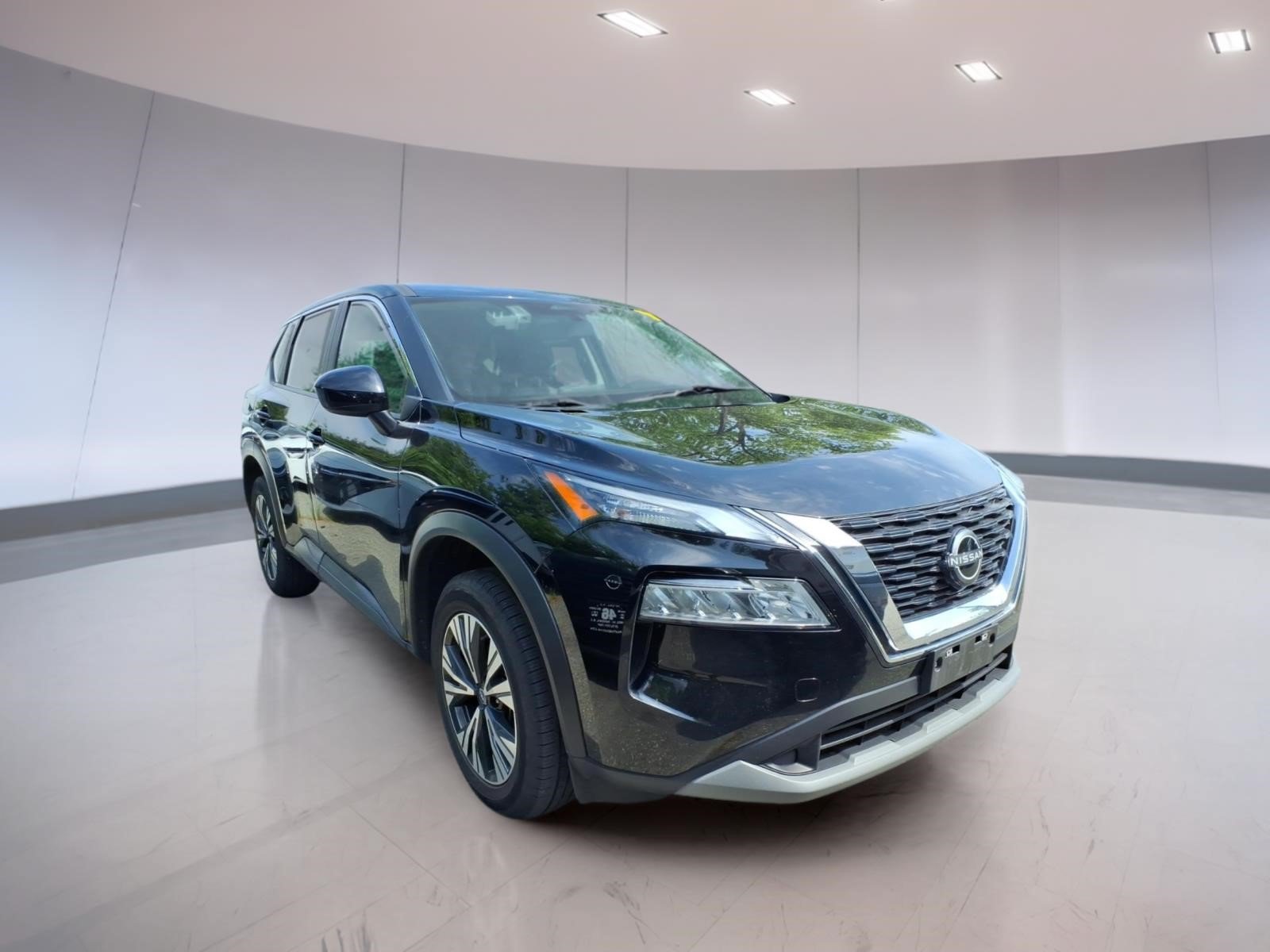 Used 2023 Nissan Rogue SV
