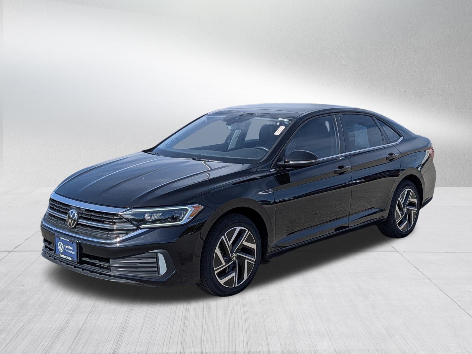 Certified 2023 Volkswagen Jetta SEL FWD image 3