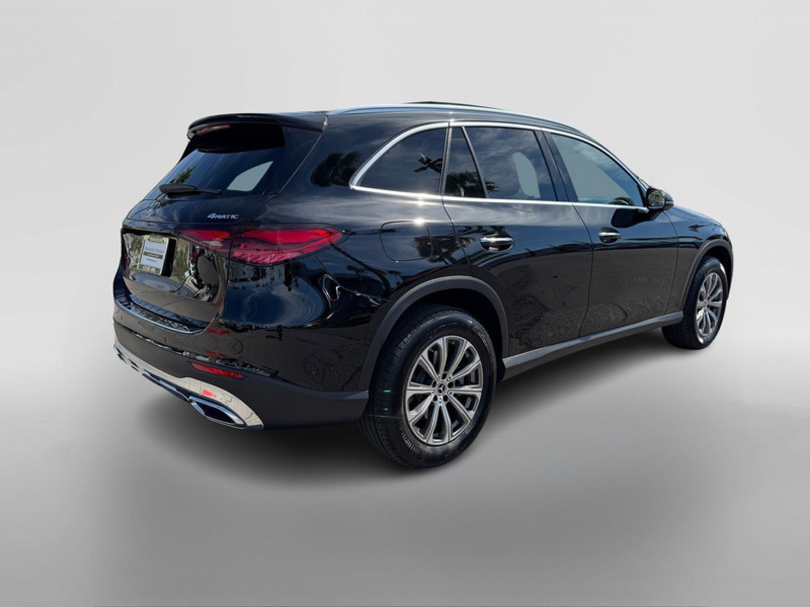 Certified 2026 Mercedes-Benz GLC 300 4MATIC image 5