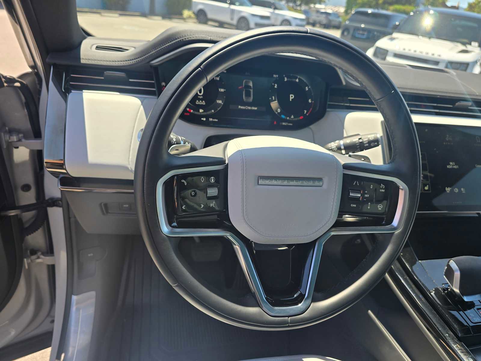 Used 2025 Land Rover Range Rover Sport AWD/4WD image 26