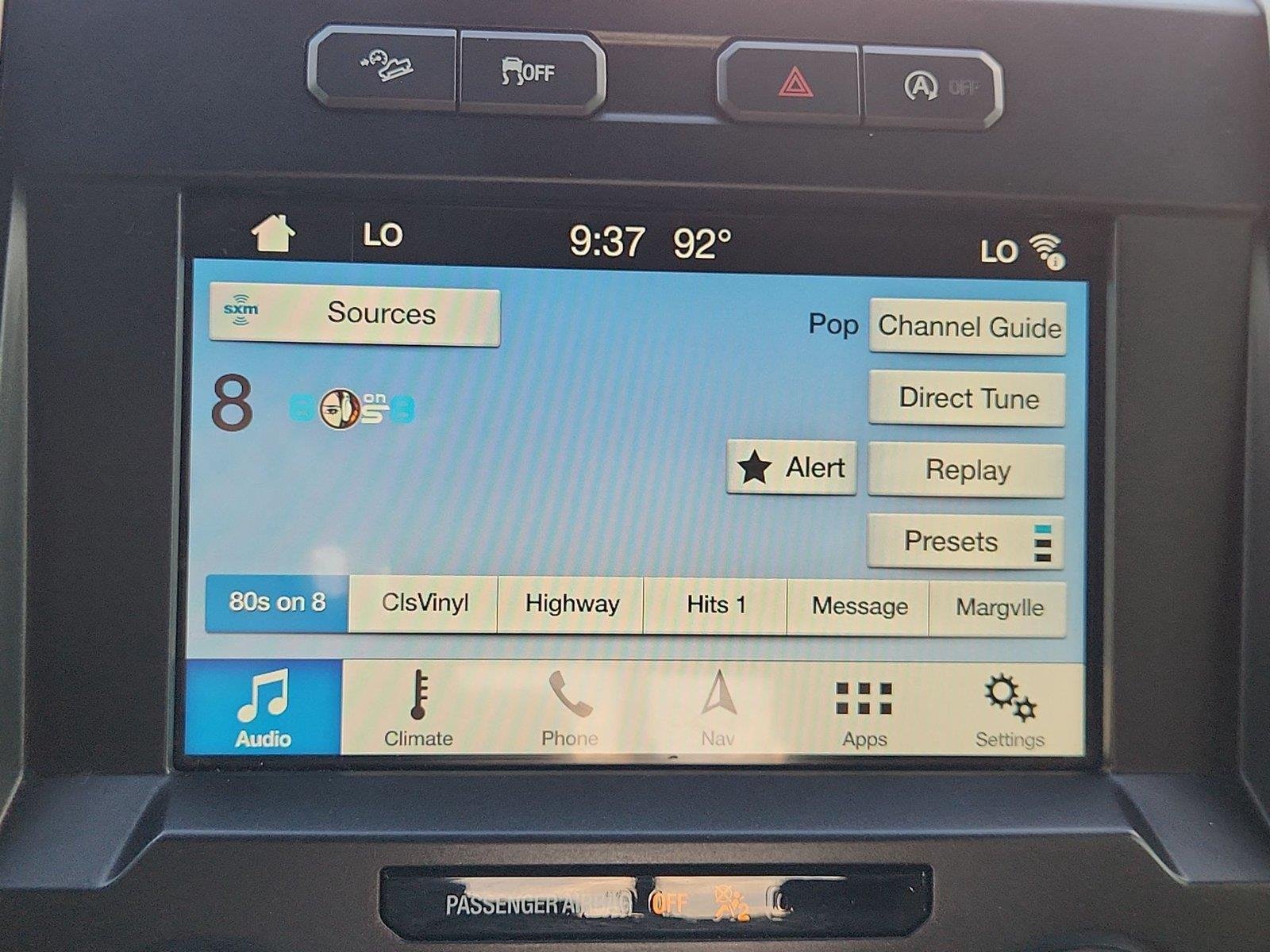 Used 2018 Ford F150 King Ranch w/ Equipment Group 601A Luxury AWD/4WD image 13