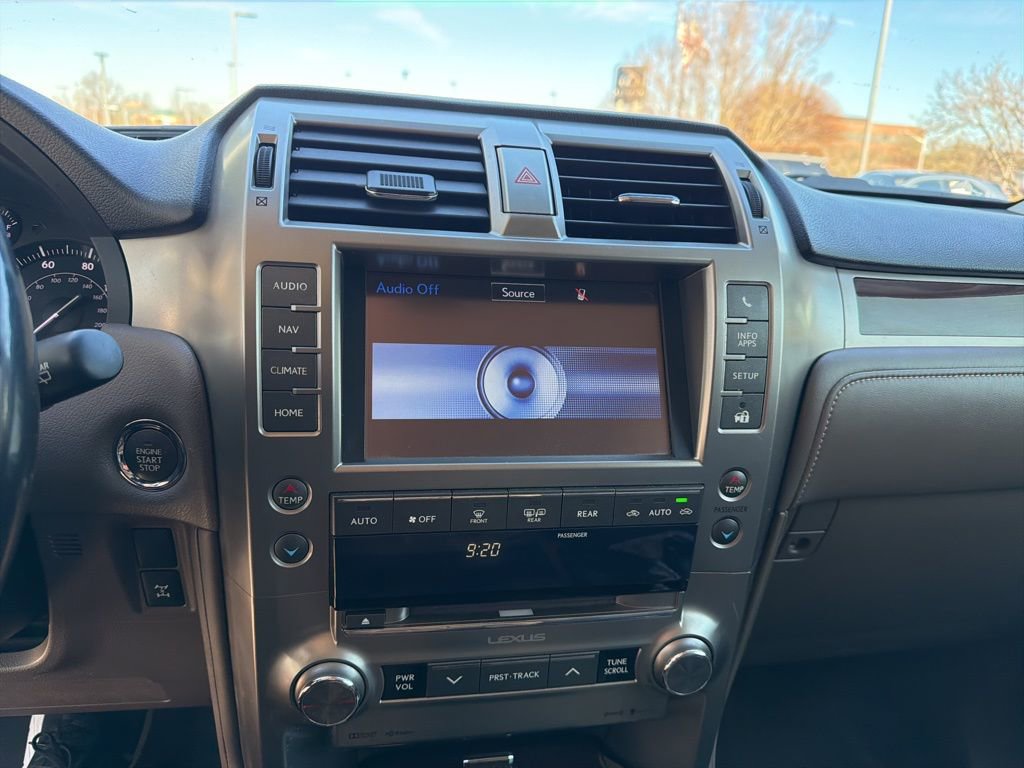 Used 2016 Lexus GX 460 w/ Premium Package image 42