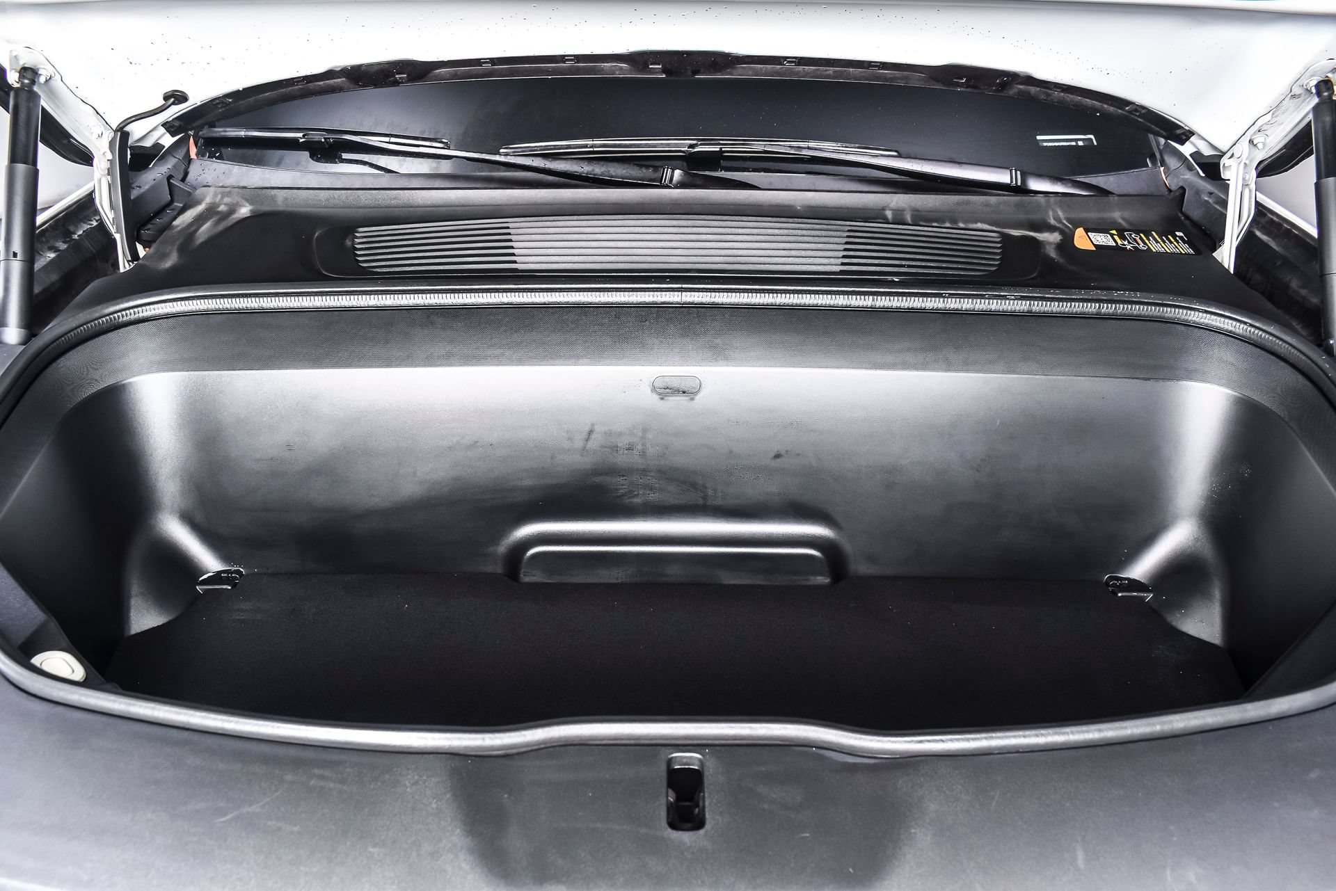 Used 2024 Rivian R1S Adventure AWD/4WD image 11