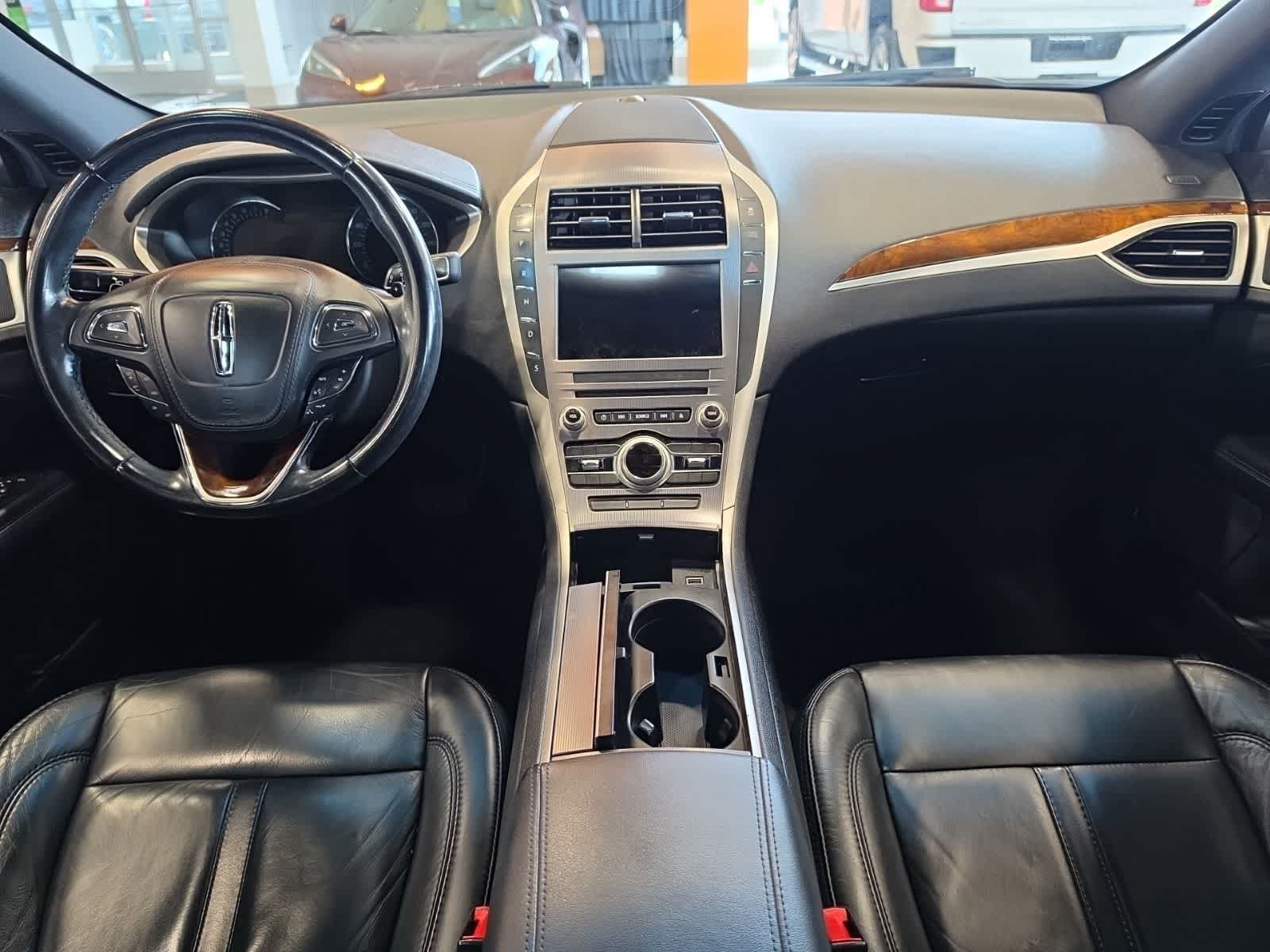 Used 2017 Lincoln MKZ Select AWD/4WD image 31