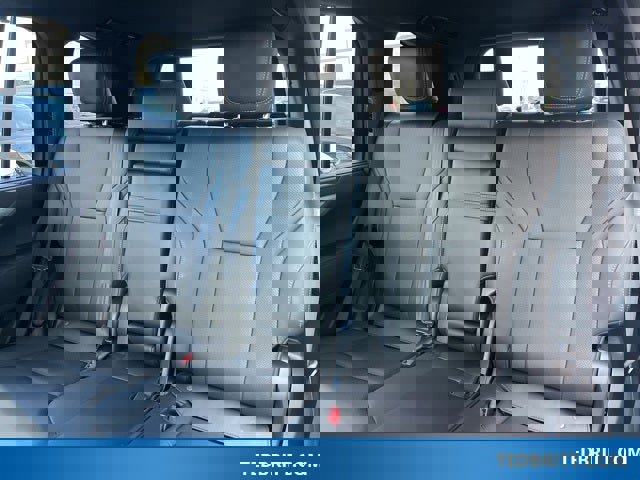 Used 2024 Lexus LX 600 F Sport image 16