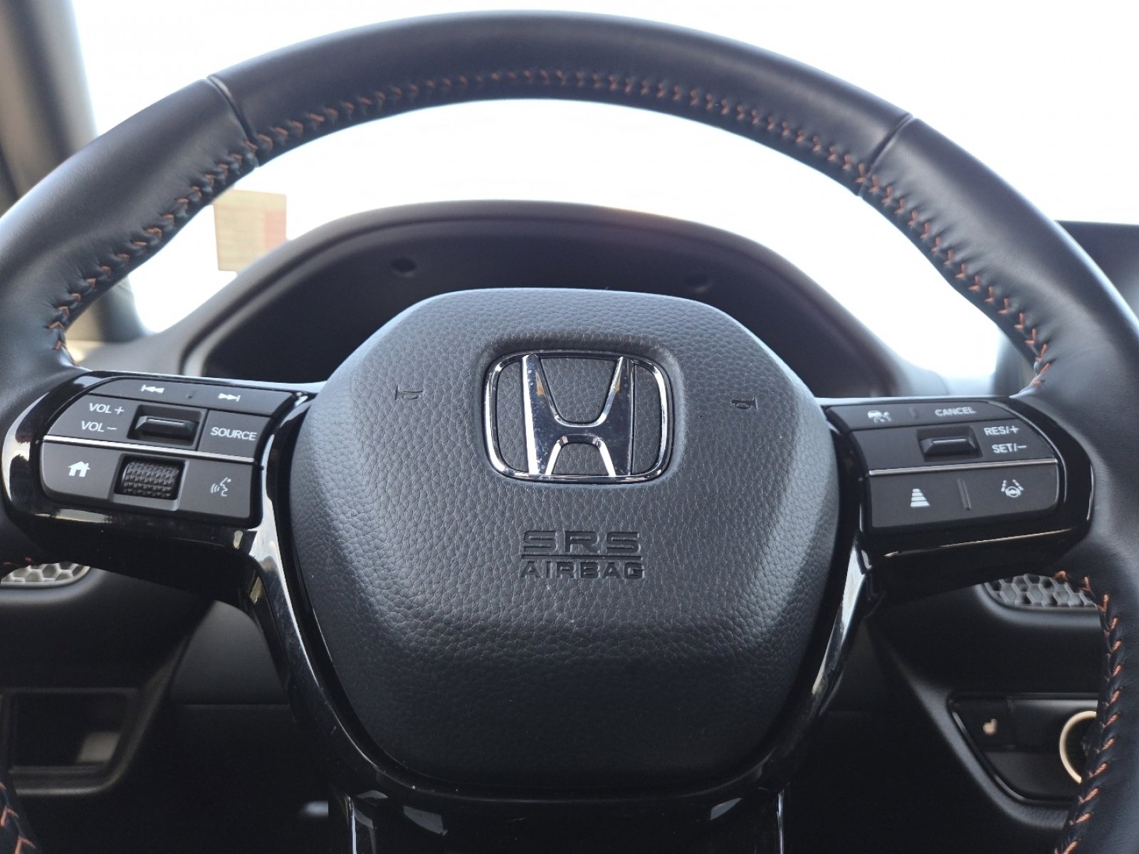 Used 2025 Honda HR-V Sport image 26