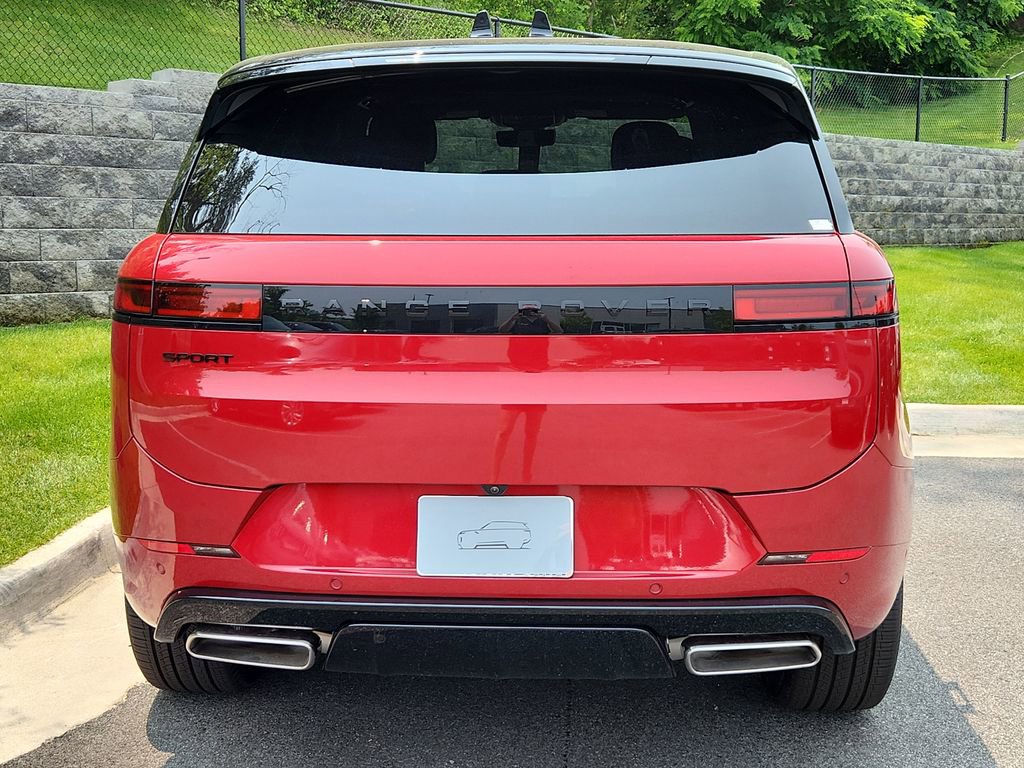 New 2025 Land Rover Range Rover Sport Dynamic SE image 7