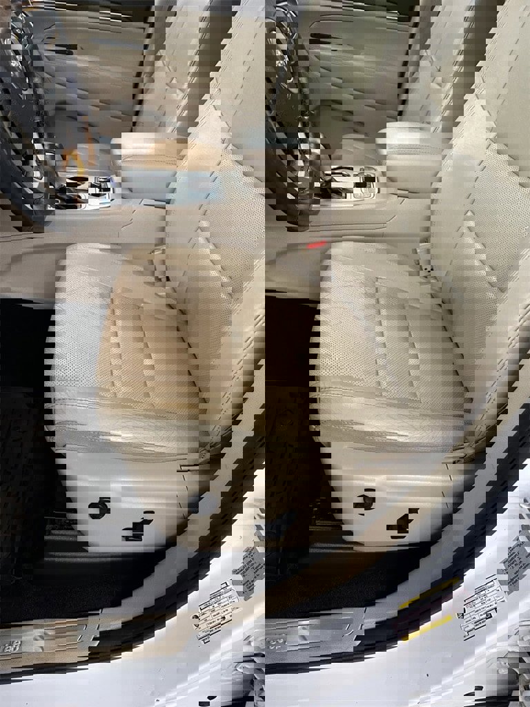 Used 2017 Jeep Grand Cherokee Limited w/ Luxury Group II image 14