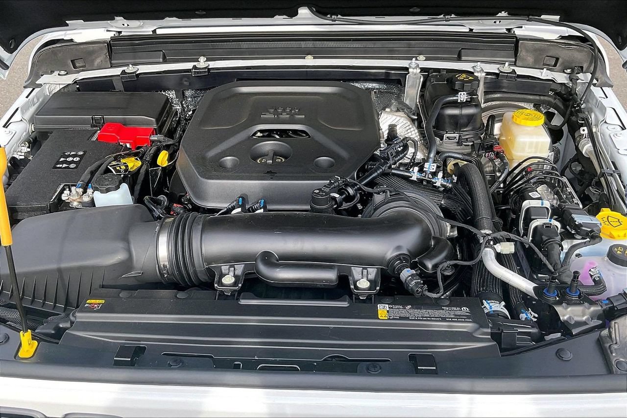 New 2026 Jeep Wrangler Unlimited Sport AWD/4WD image 32