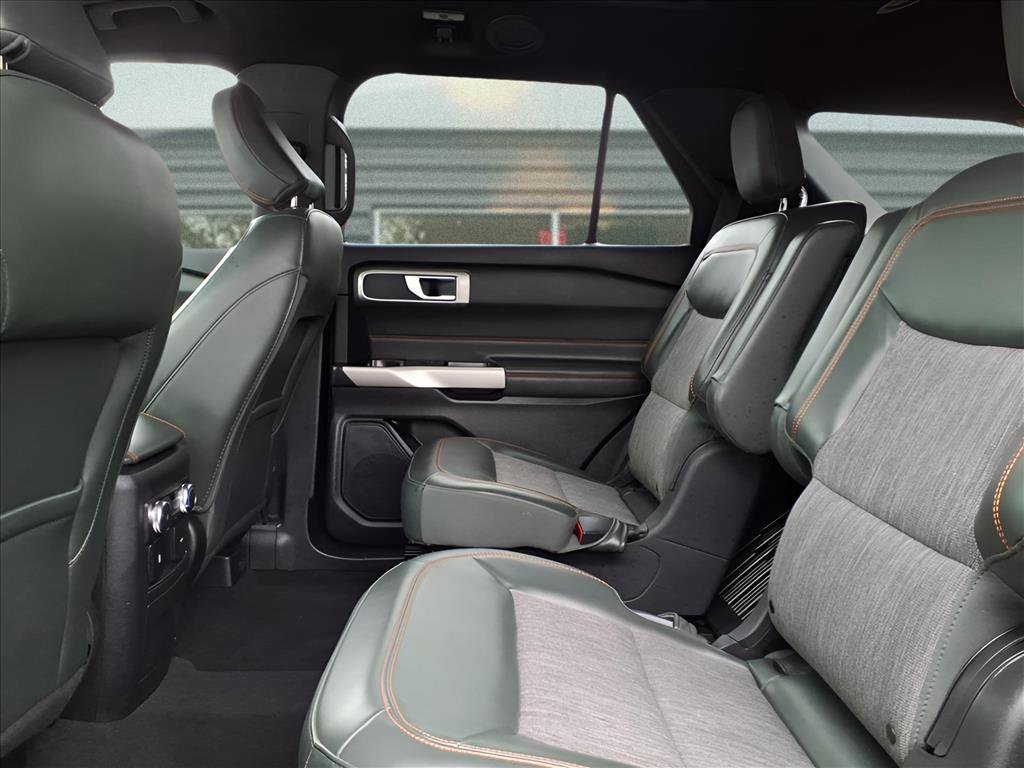 Used 2022 Ford Explorer Timberline image 13