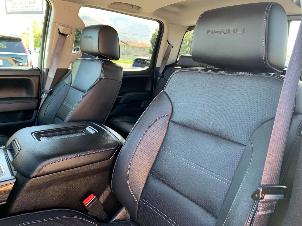 Used 2016 GMC Sierra 2500 Denali w/ Duramax Plus Package image 30