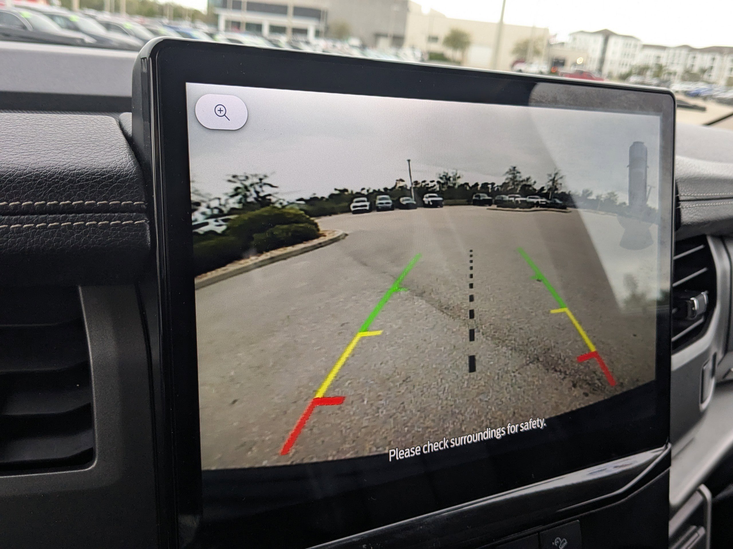 Used 2023 Ford Expedition Max XLT image 25