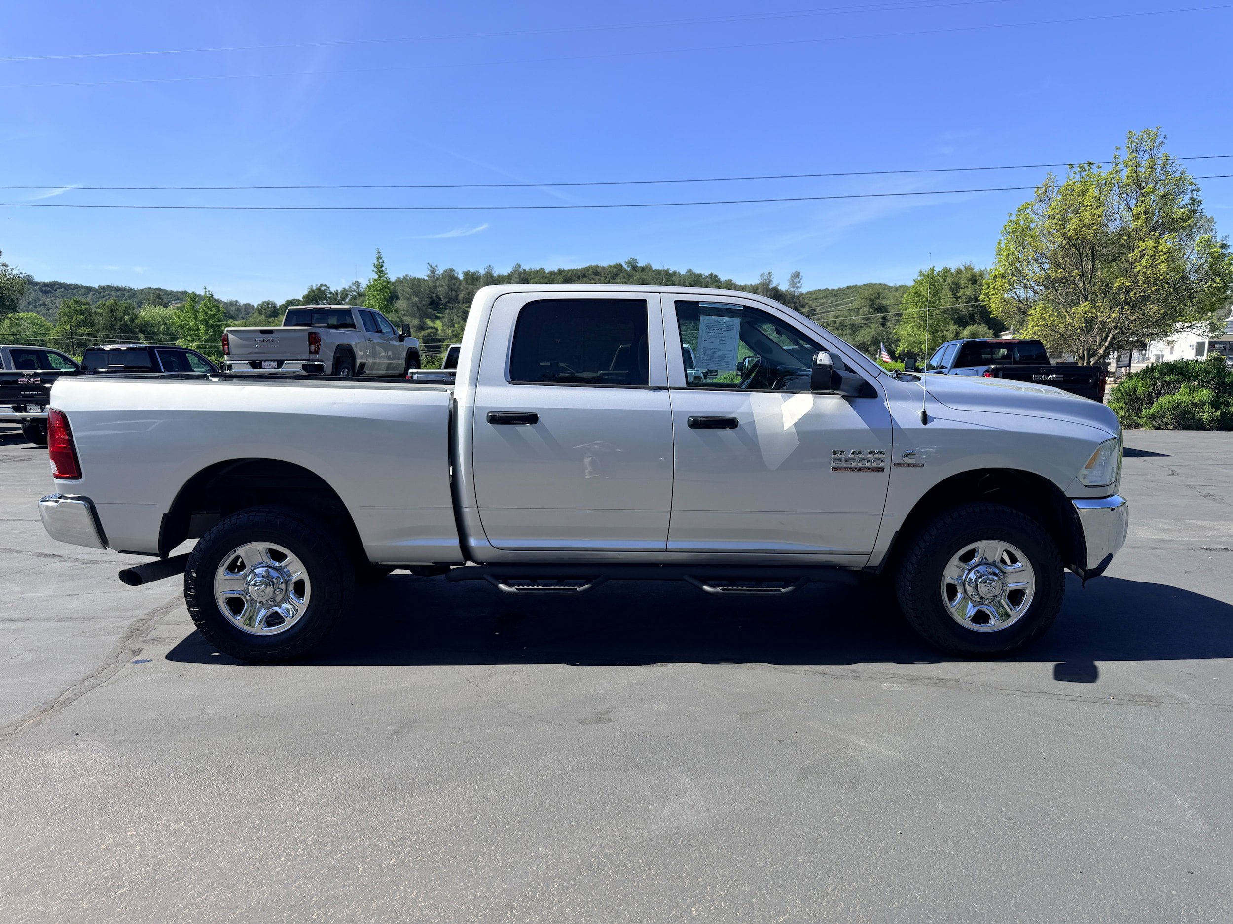 Used 2016 RAM 2500 Tradesman w/ Chrome Appearance Group image 5