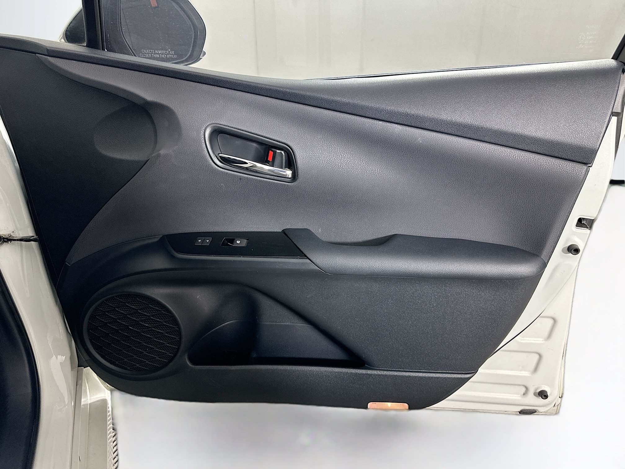 Used 2016 Toyota Prius Two FWD image 29
