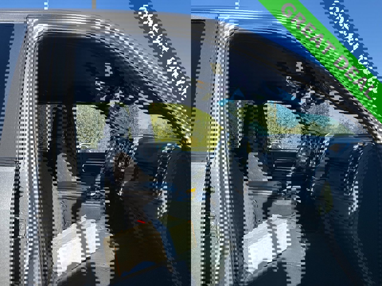 Used 2024 RAM 2500 Big Horn w/ Safety Group image 7