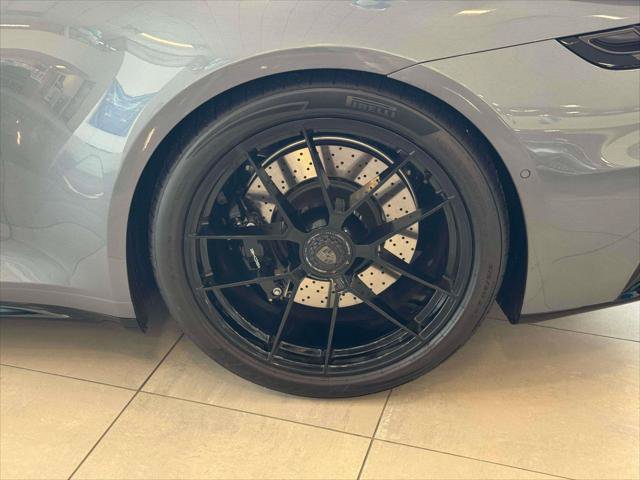 Used 2025 Porsche 911 Carrera GTS RWD image 11