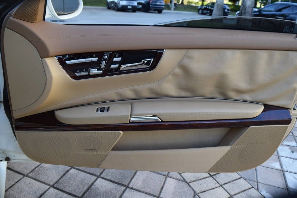 Used 2008 Mercedes-Benz CL 550 image 75