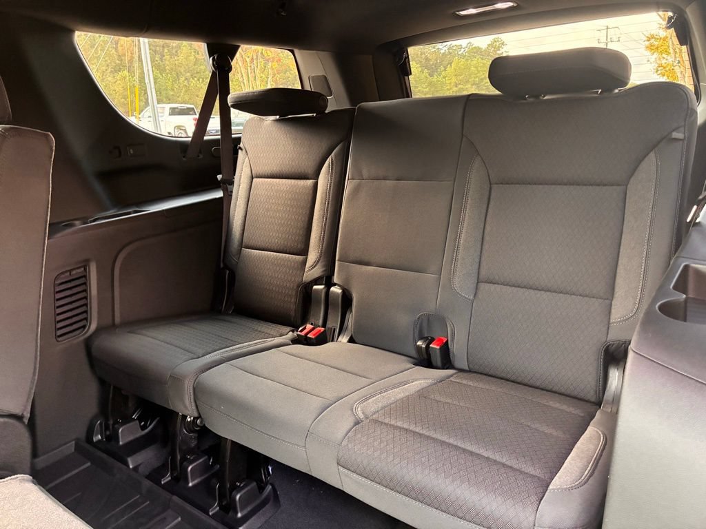 New 2026 Chevrolet Suburban LS w/ LPO, Dark Essentials Package RWD image 16