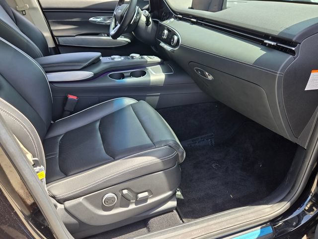 Used 2025 Genesis Electrified GV70 AWD/4WD image 16