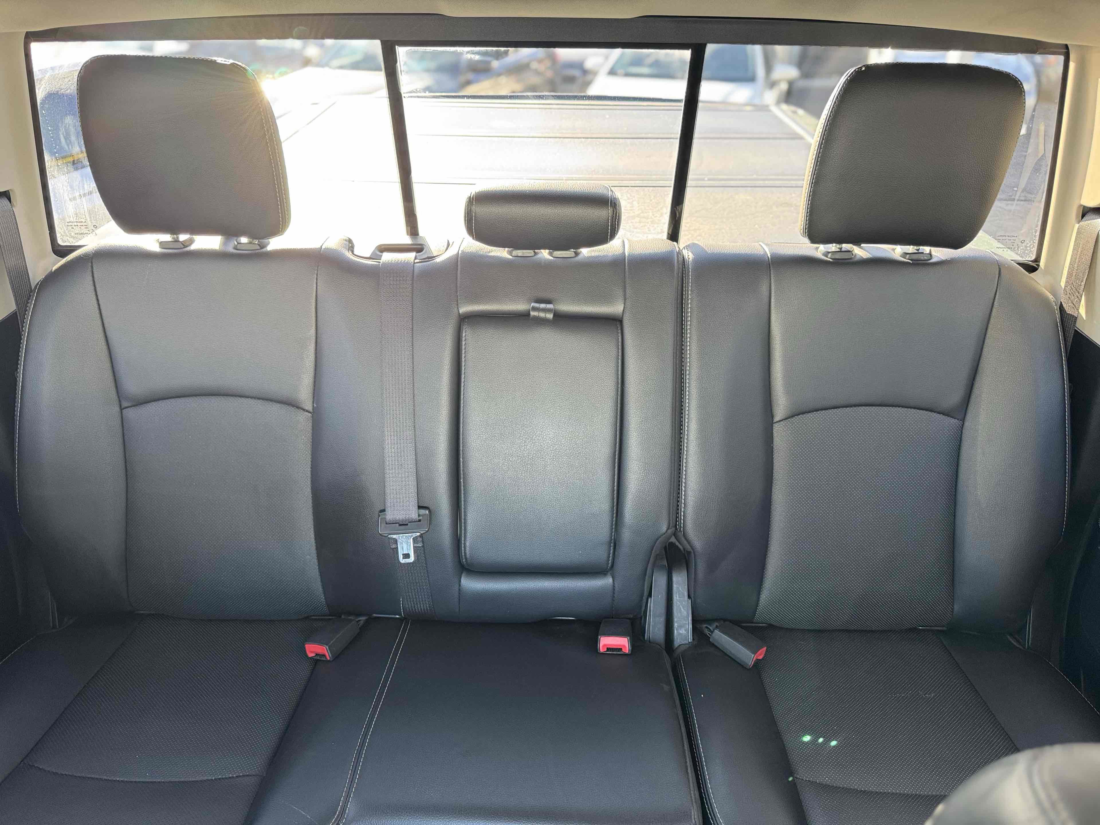 Used 2017 RAM 1500 Laramie w/ Convenience Group AWD/4WD image 32