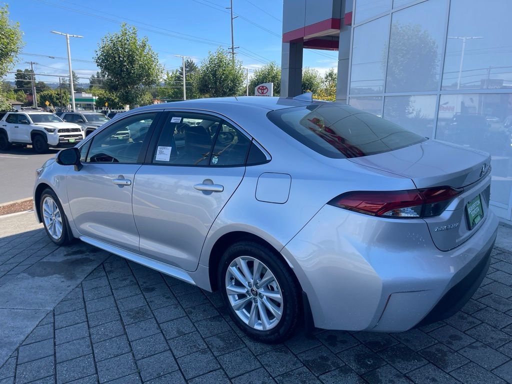 New 2026 Toyota Corolla XLE FWD image 3