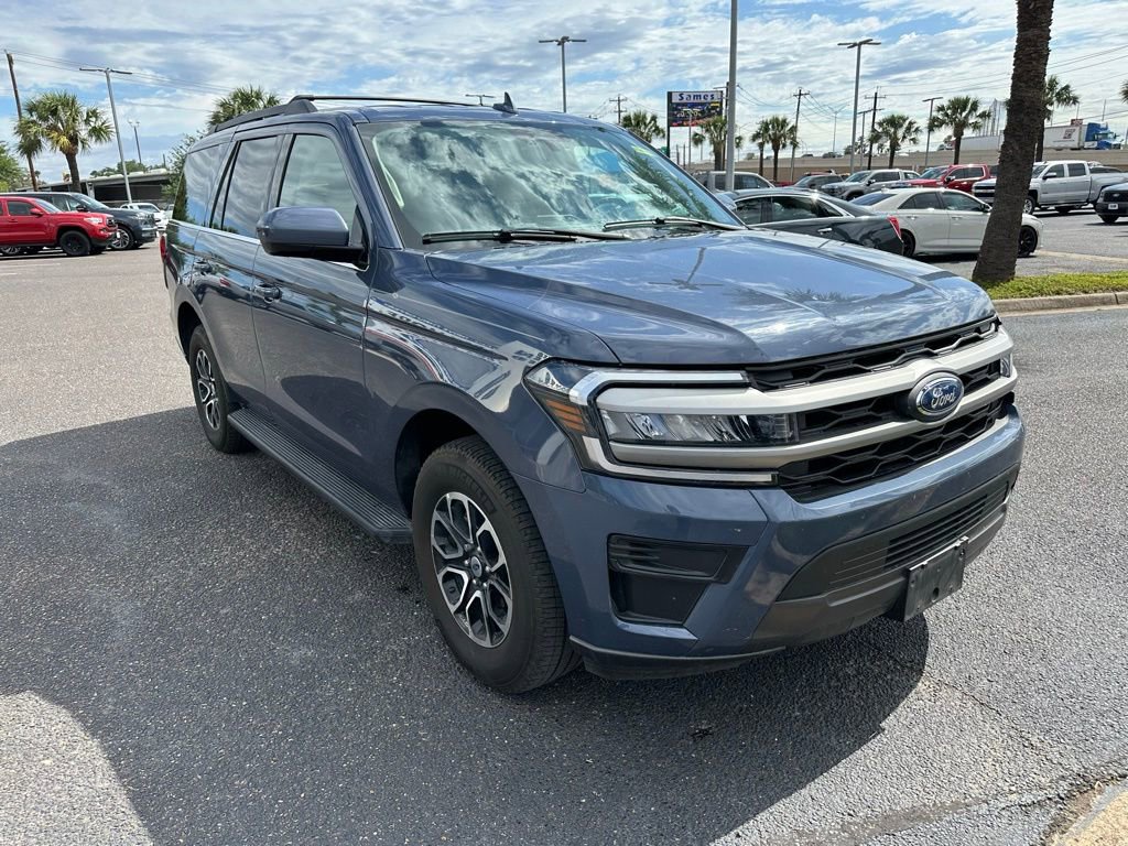 Used 2023 Ford Expedition XLT image 8