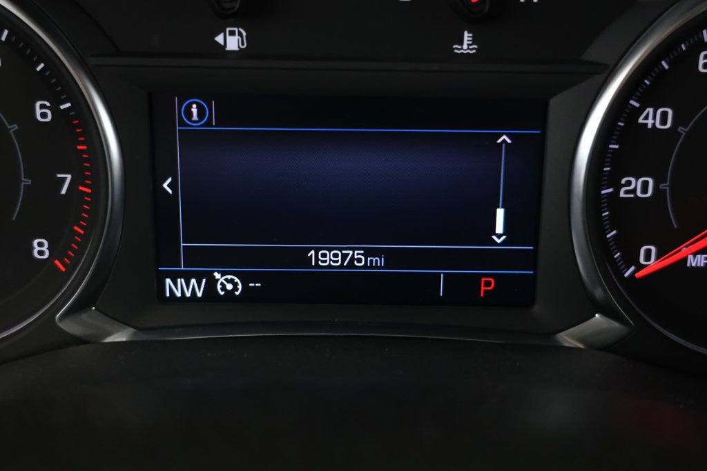 Used 2023 GMC Acadia SLE image 13