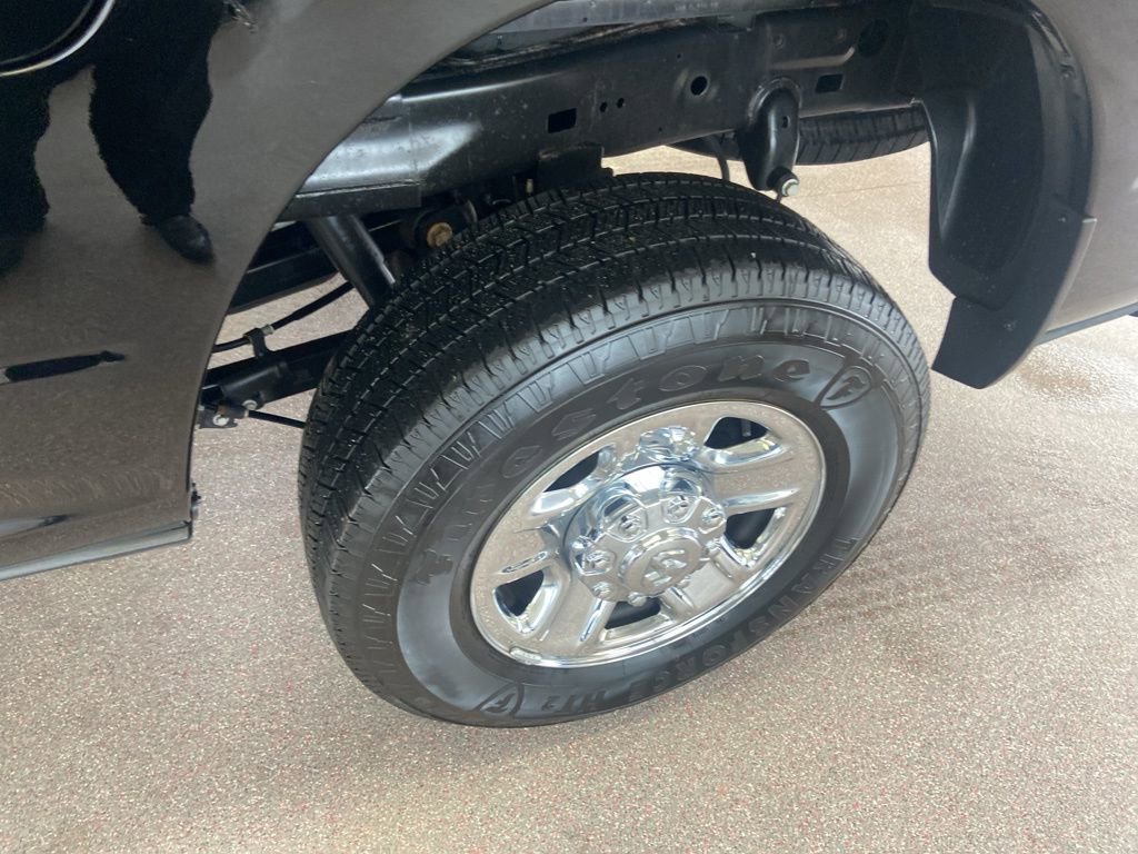 Used 2024 RAM 2500 Big Horn w/ Bed Utility Group image 5