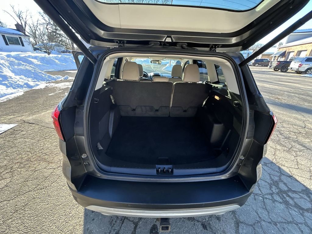 Used 2019 Ford Escape Titanium image 24