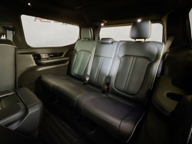 Used 2024 Jeep Grand Wagoneer Series II w/ Quick Order Packagew 28T image 35