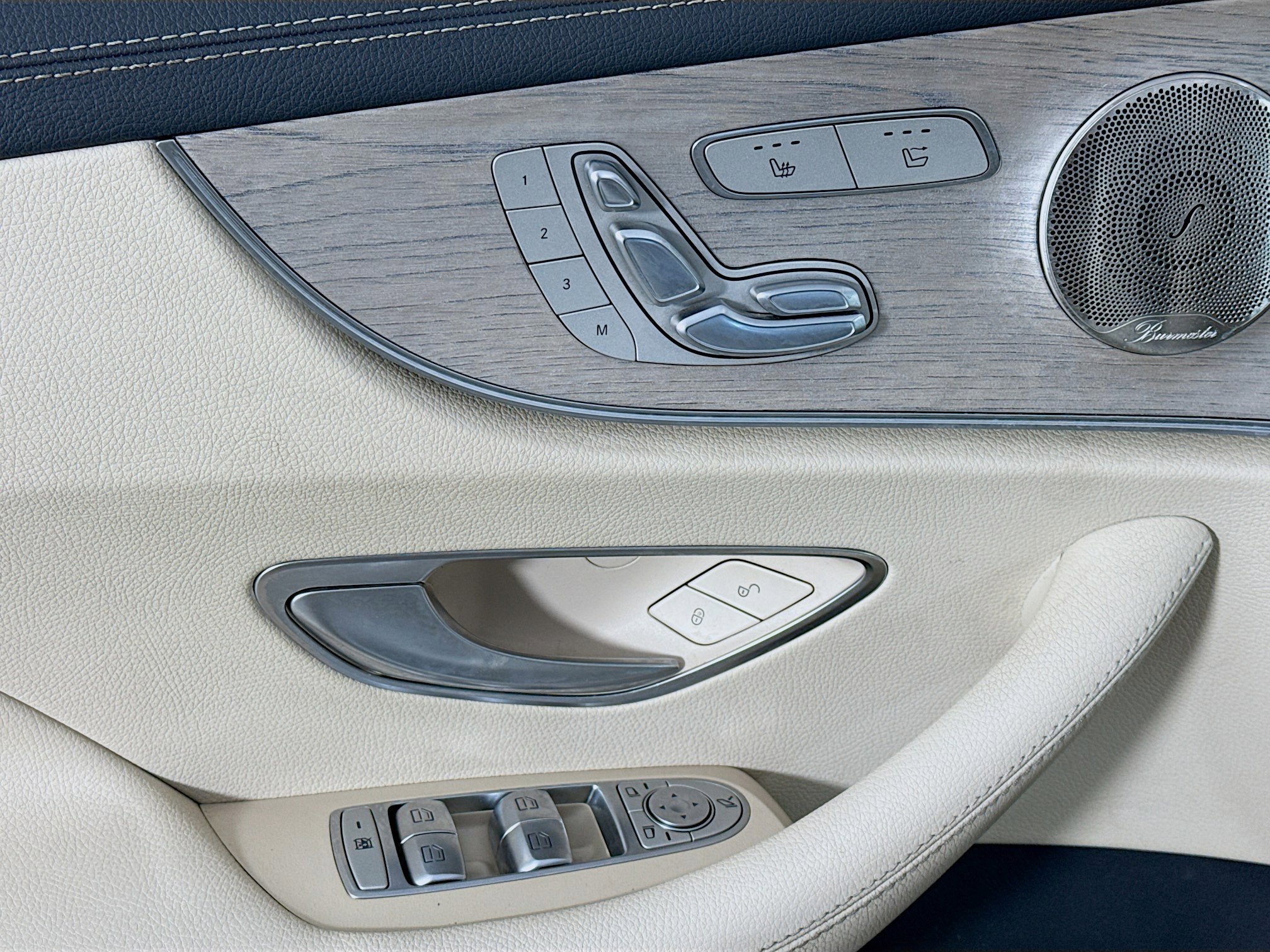 Used 2022 Mercedes-Benz E 450 Cabriolet image 24