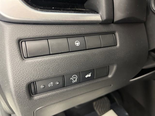 Used 2023 Nissan Rogue SL FWD image 31
