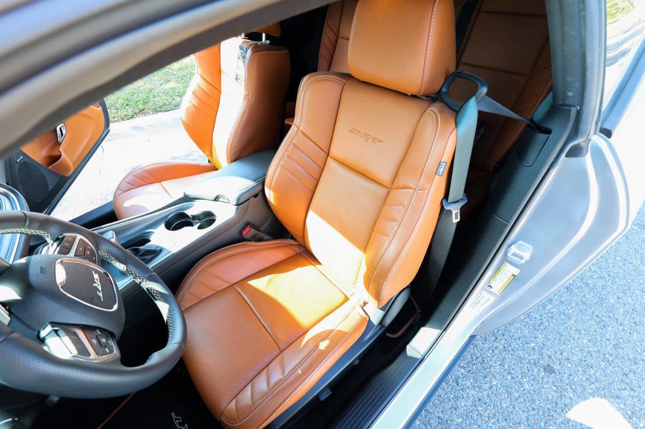 Used 2015 Dodge Challenger SRT Hellcat image 77
