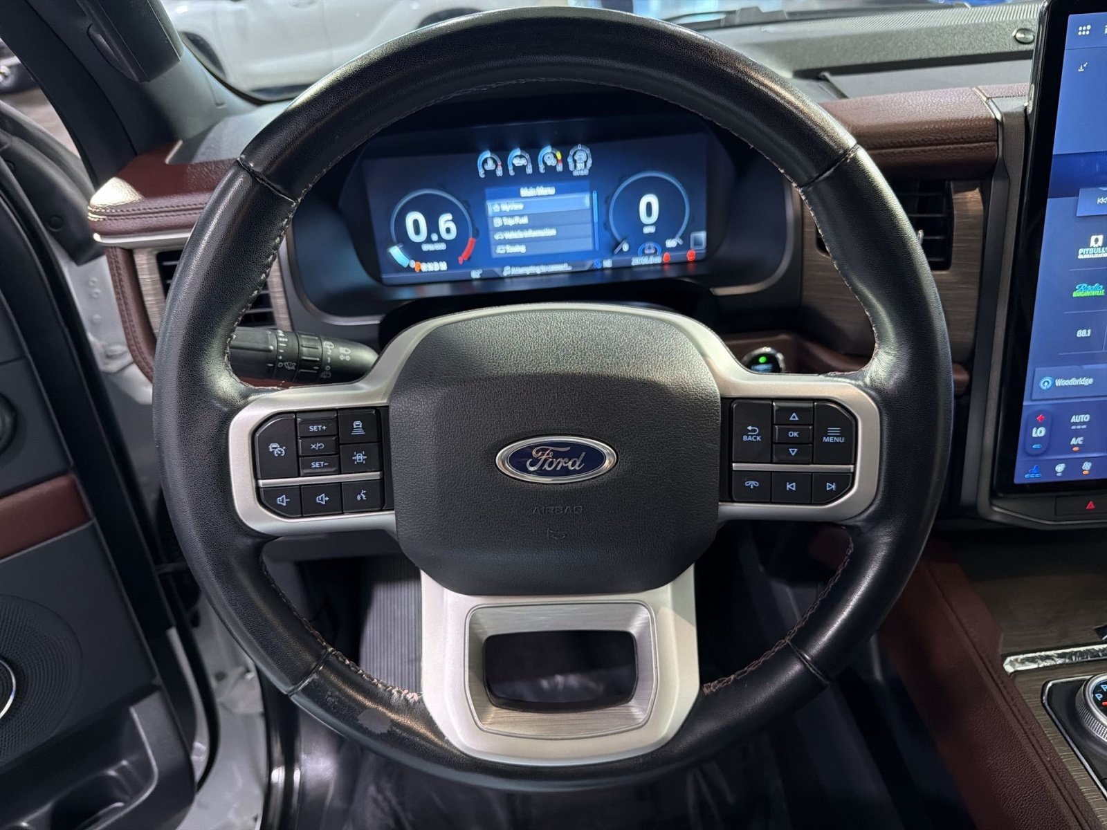 Used 2023 Ford Expedition Max Limited AWD/4WD image 27
