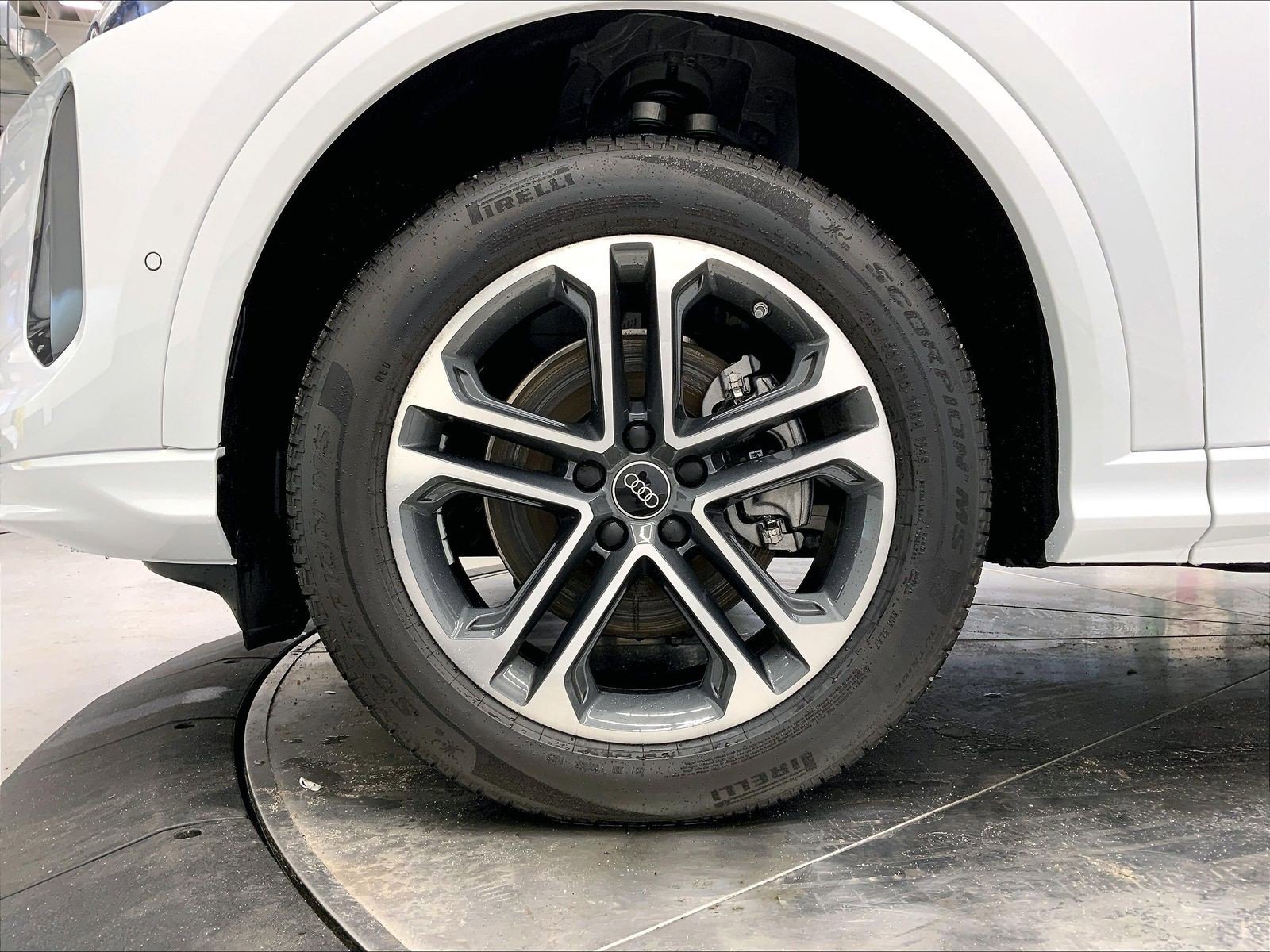 New 2025 Audi Q5 Premium AWD/4WD image 8
