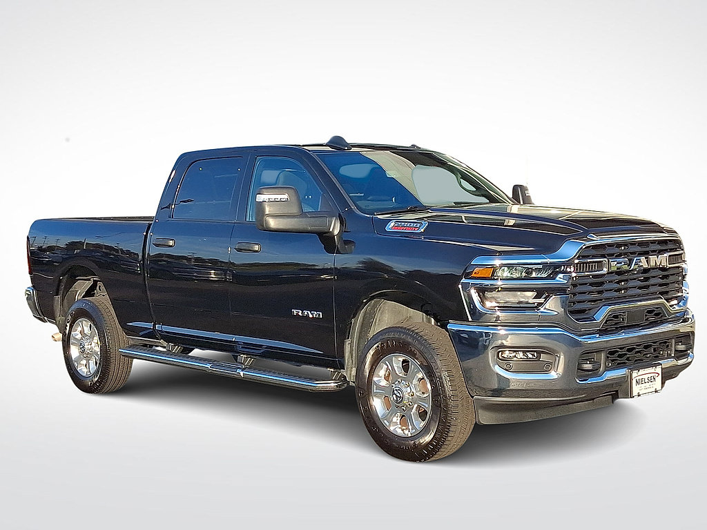 Used 2026 RAM 2500 Big Horn AWD/4WD image 1
