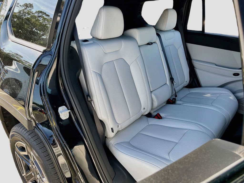 New 2026 Jeep Cherokee Limited AWD/4WD image 25