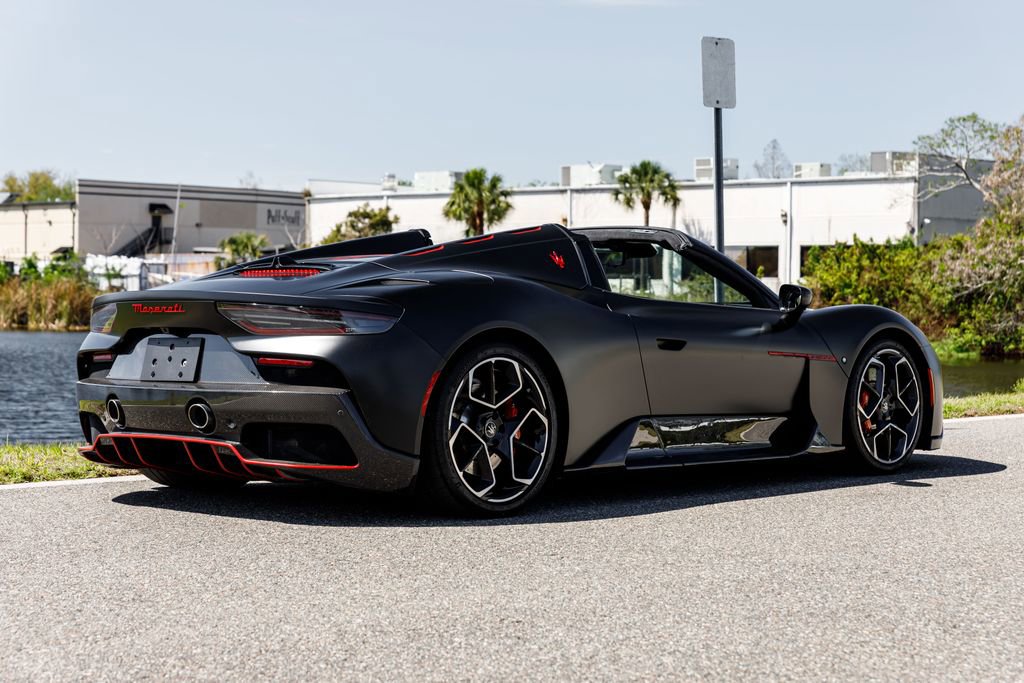 Used 2023 Maserati MC20 Spyder image 44