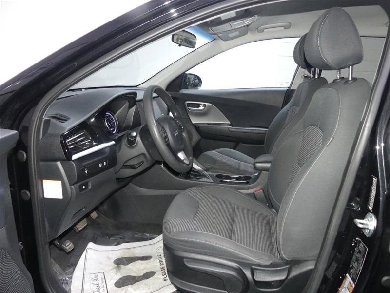 Used 2022 Kia Niro LX FWD image 20