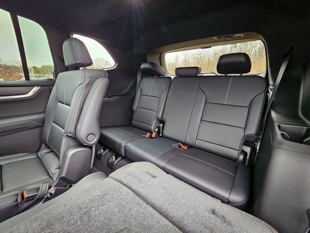 New 2026 GMC Acadia Elevation w/ Black Edition image 33