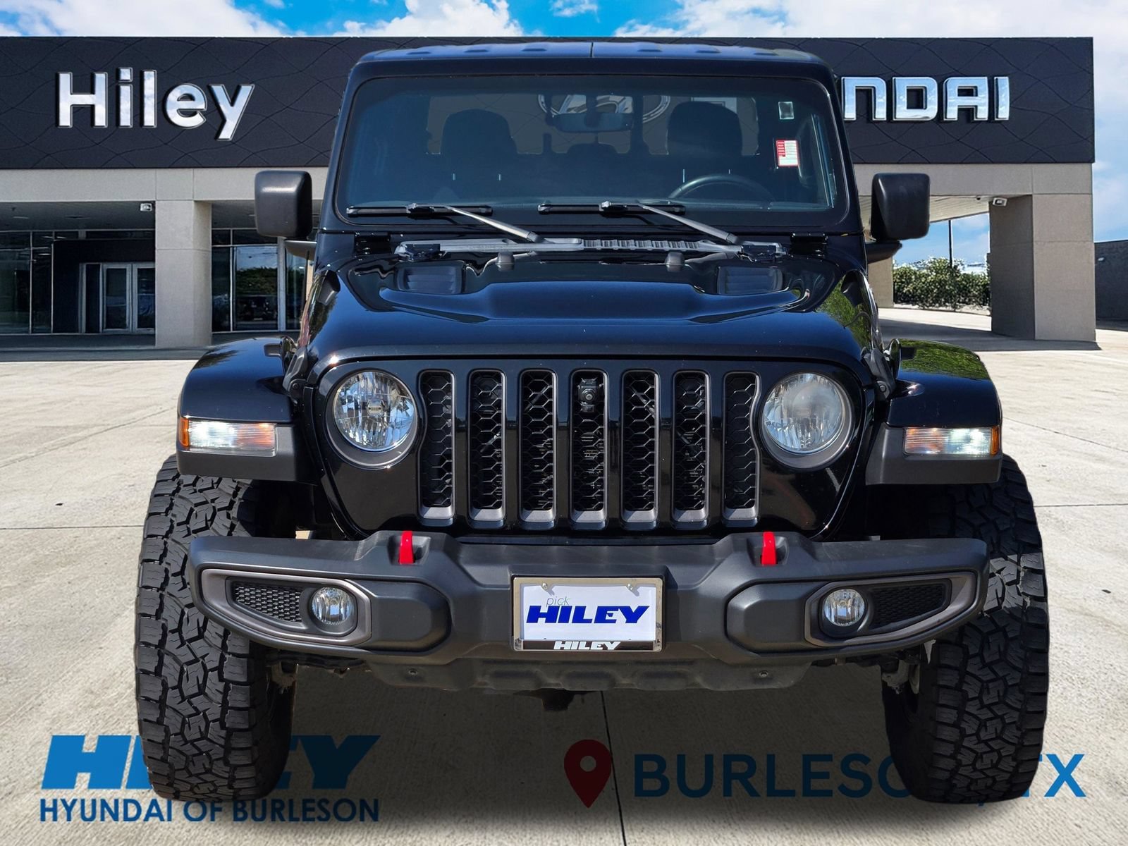 Used 2022 Jeep Gladiator Rubicon w/ Cold Weather Group AWD/4WD image 6