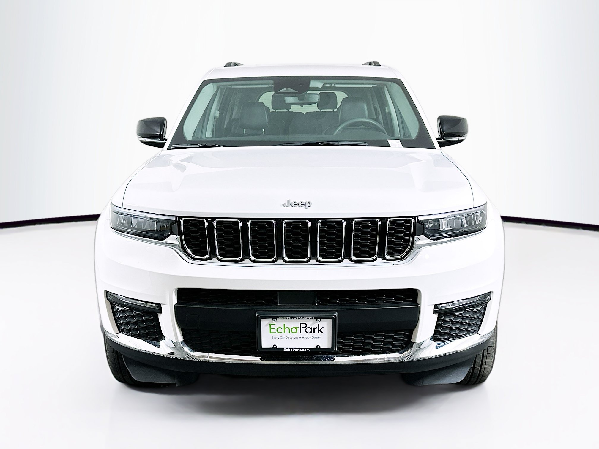 Used 2023 Jeep Grand Cherokee L Limited AWD/4WD image 2