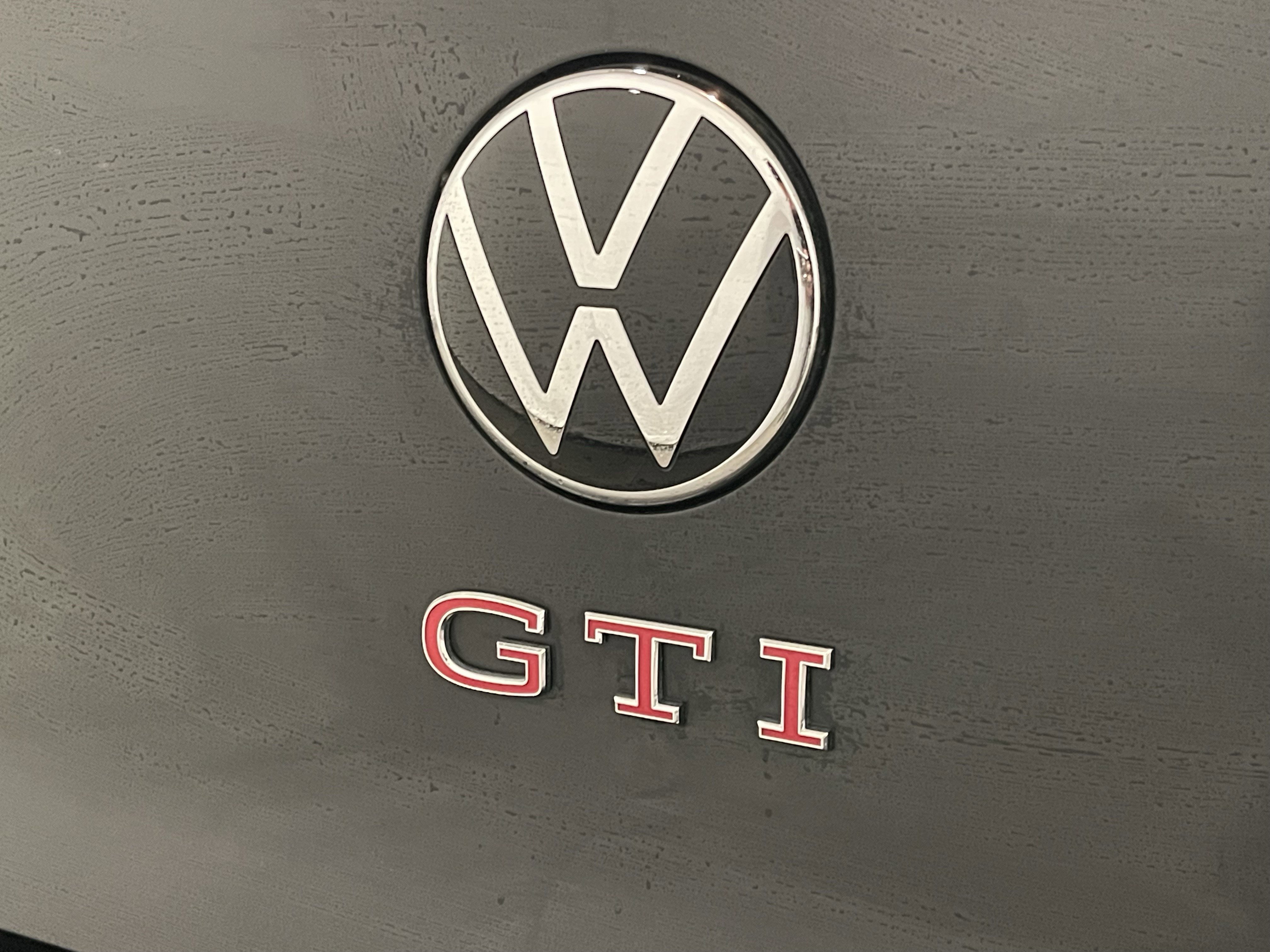 Used 2024 Volkswagen GTI SE image 24