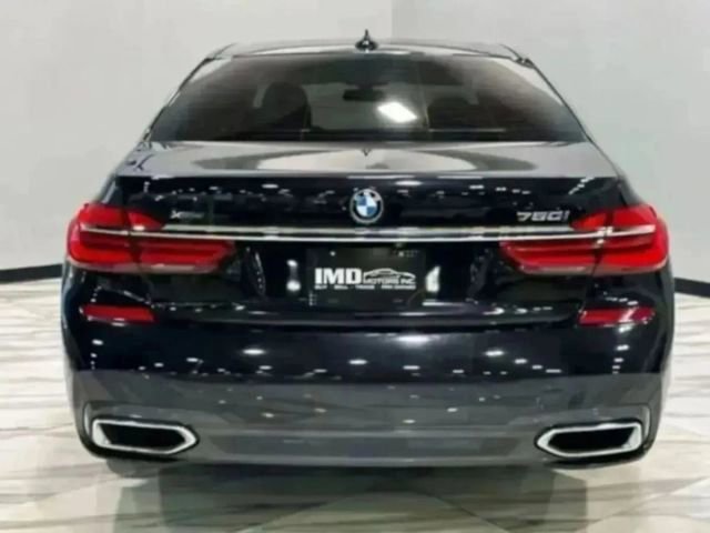 Used 2017 BMW 750i xDrive AWD/4WD image 38