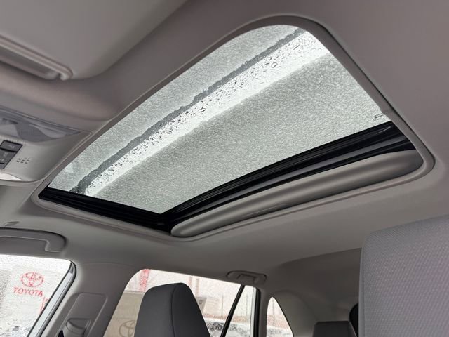 New 2025 Toyota RAV4 XLE image 9