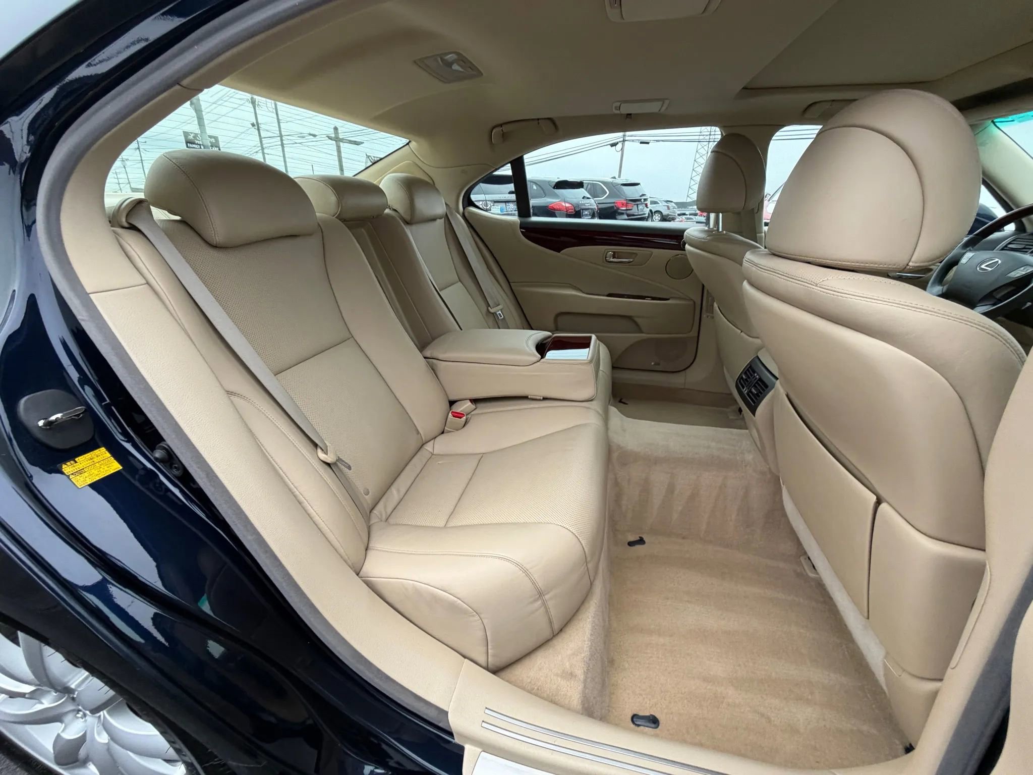 Used 2008 Lexus LS 460 L image 14