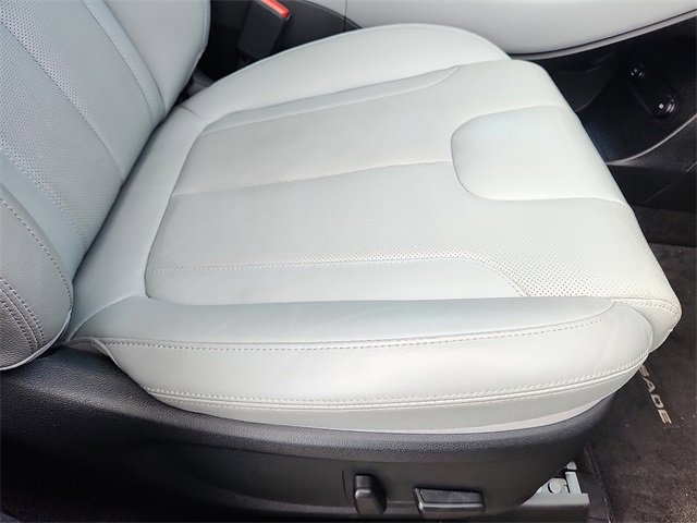 Certified 2022 Hyundai Palisade SEL w/ 8P Bench Seat Package image 33