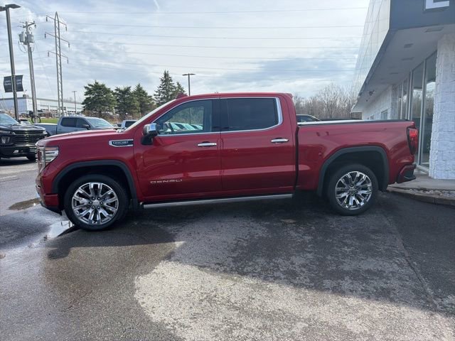 Used 2024 GMC Sierra 1500 Denali w/ Denali Reserve Package AWD/4WD image 2