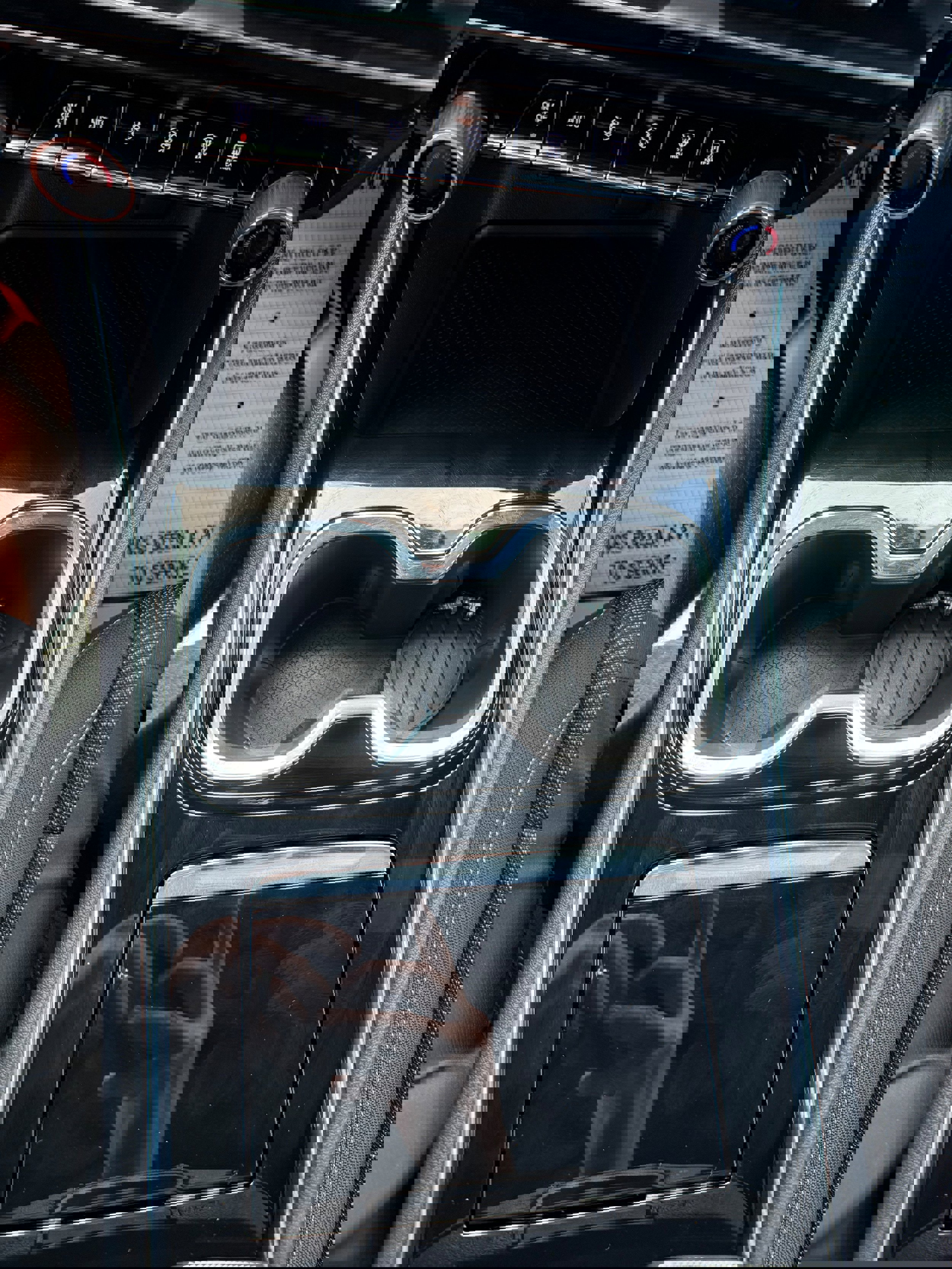 Used 2024 Chevrolet Traverse LS image 19