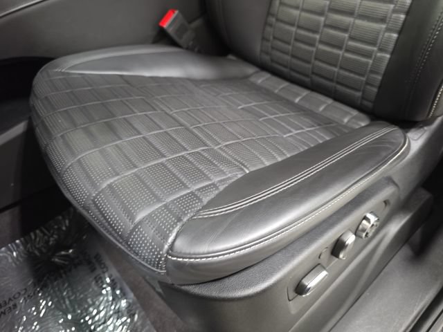 Certified 2023 Cadillac Escalade Sport Platinum w/ LPO, ONYX Package AWD/4WD image 25